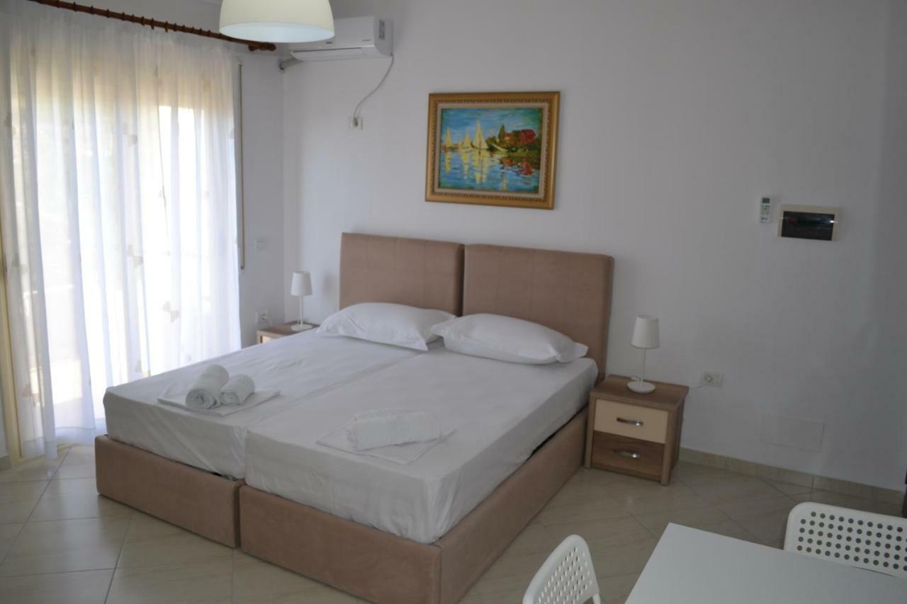 Seaview Bay Studio & Private Garage فلورا المظهر الخارجي الصورة